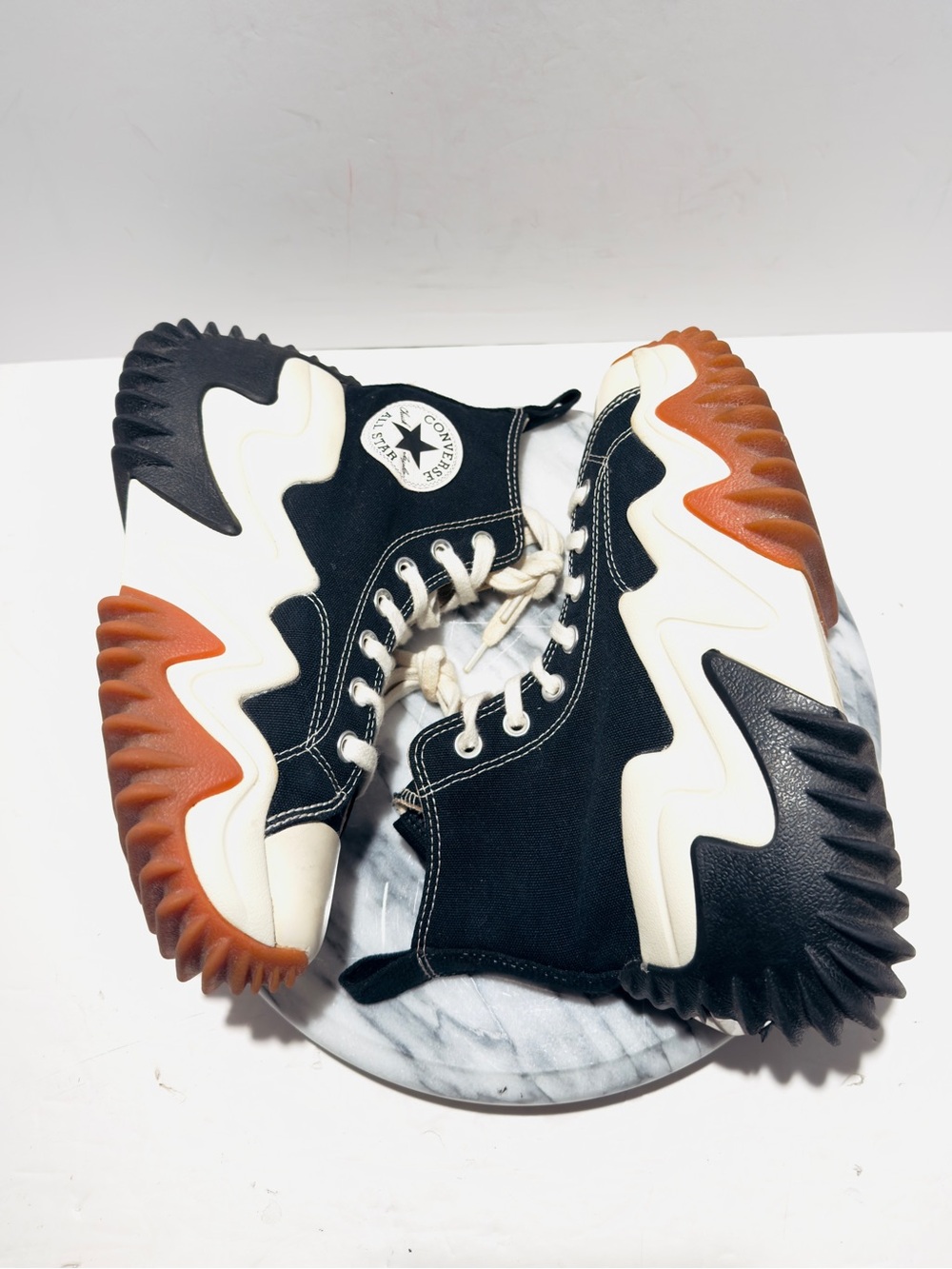 The Converse Run Star Motion Hi Black White Gum Honey 171545C Unisex M5/W6.5